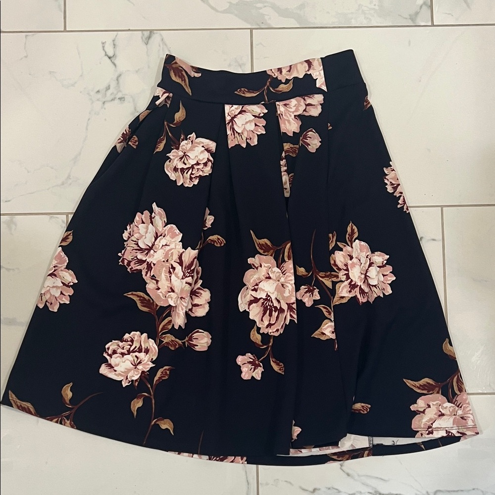 Haute Monde Black Floral A-Line Skirt